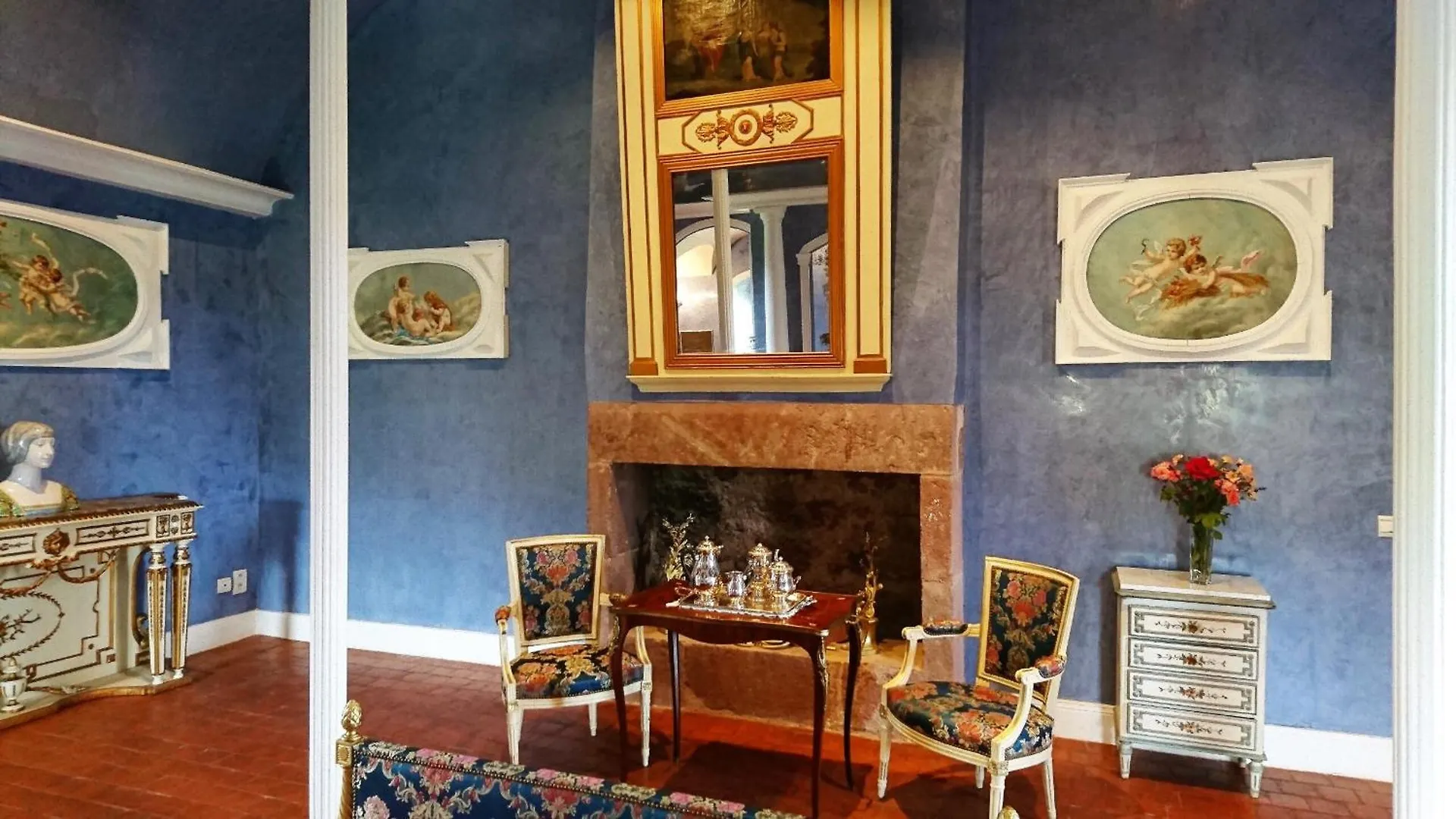 Chateau La Servayrie - Chambre D'Hotes Marcillac-Vallon